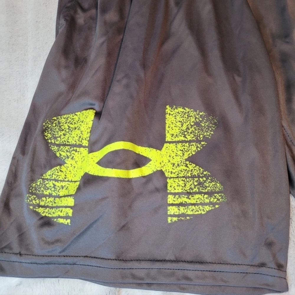 Under Armour Mens XL UA Tech WM Graphic Shorts Gray Dazzle Shiny Athletic Gym - Picture 2 of 10